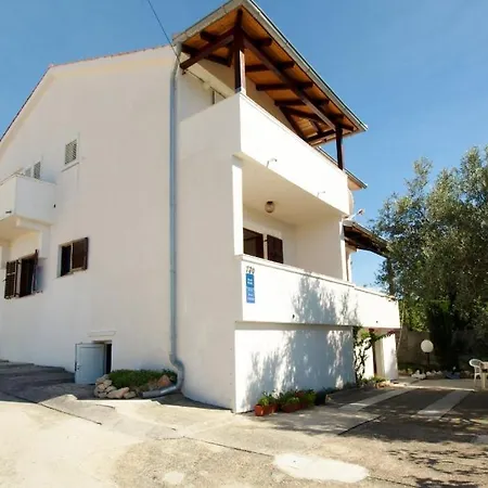 Gasthuis And With Parking Space Barbat, Rab - 4862