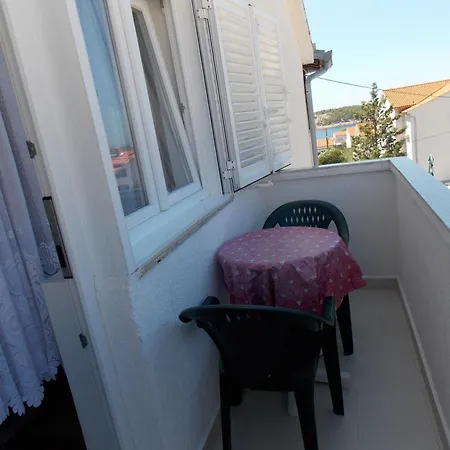 And With Parking Space Barbat, Rab - 4862 Gasthuis 3*